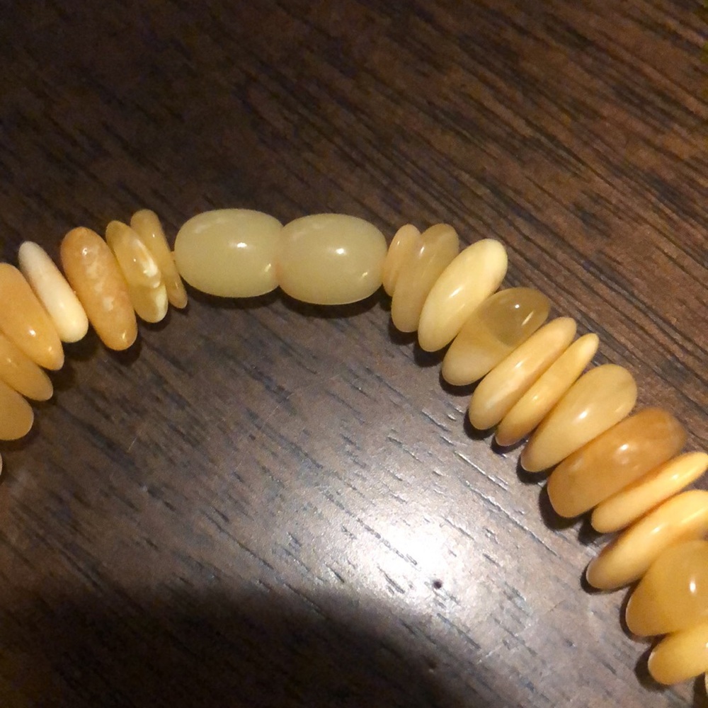 Butterscotch genuine Baltic amber necklace - Picture 4 of 6